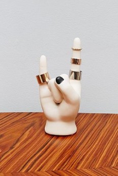 Rock on ring holder